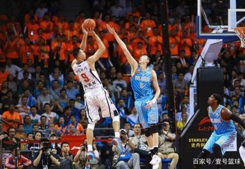 挑戰了一個 挑戰了一個