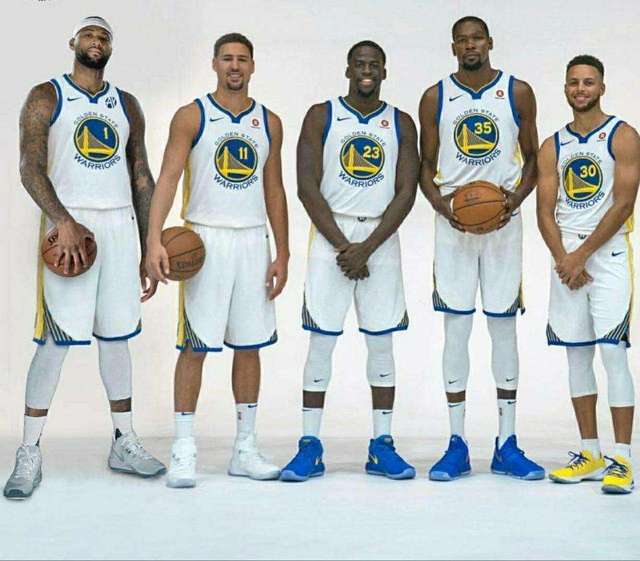 维尼修斯低 维尼修斯低