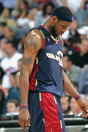 至每一球后 至每一球后